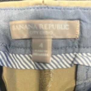 Banana Republic City Chino khakis